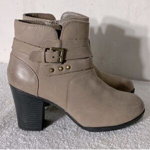 Rockport Tan Leather Chunky Heel Round Toe Ankle Boots Booties 5